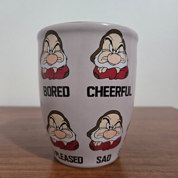 Disney Coffee Mug Snow White Dwarfs Happy Cranky Stressed Tired Thailand Pink - Picture 2 of 6